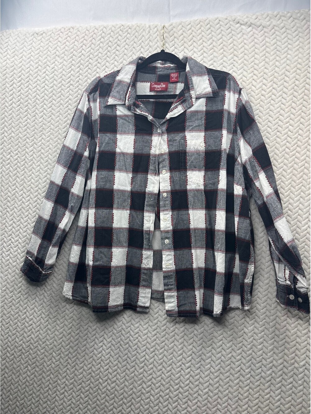 Company One Women's 3X Black and White Plaid Button-Up Shirt